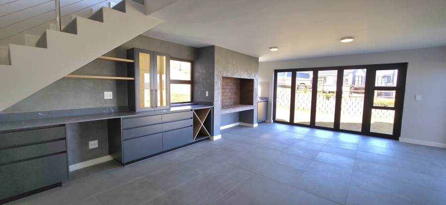 3 Bedroom Property for Sale in Hartland Lifestyle Estate Western Cape
